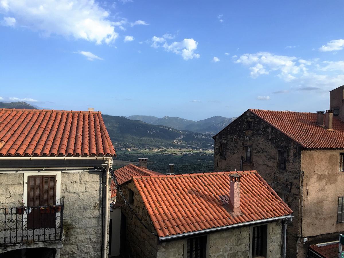 Hotel Aiglon Олмето Екстериор снимка