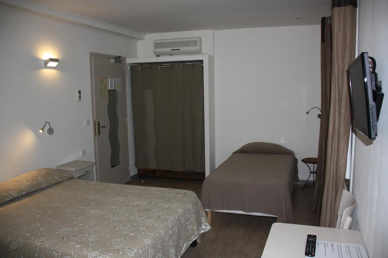 Hotel Aiglon Олмето Екстериор снимка