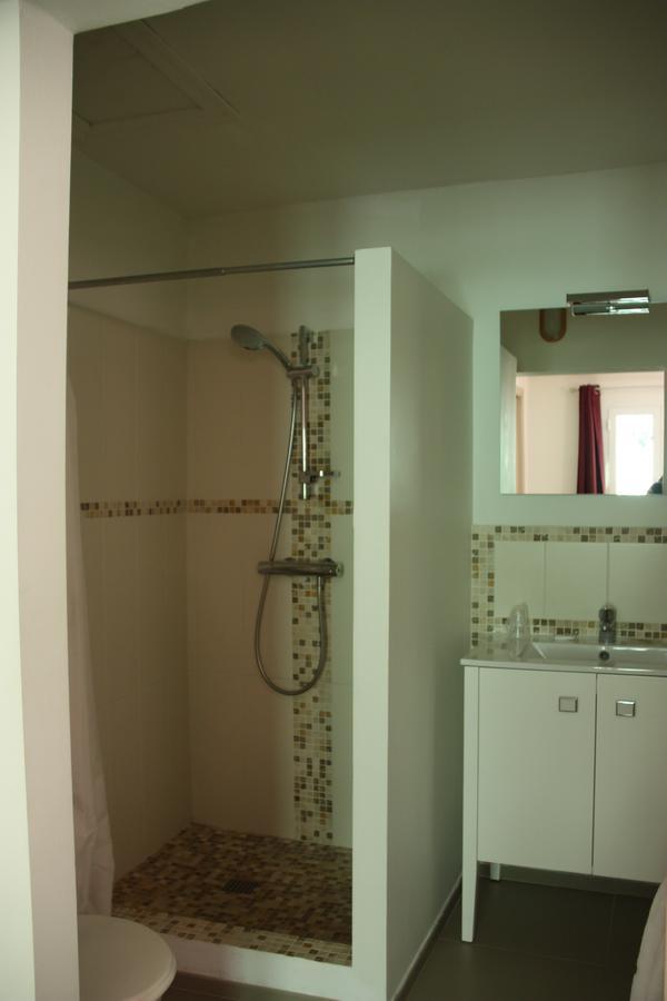 Hotel Aiglon Олмето Екстериор снимка