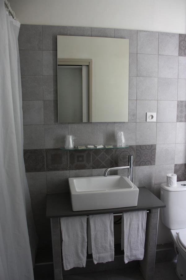 Hotel Aiglon Олмето Екстериор снимка