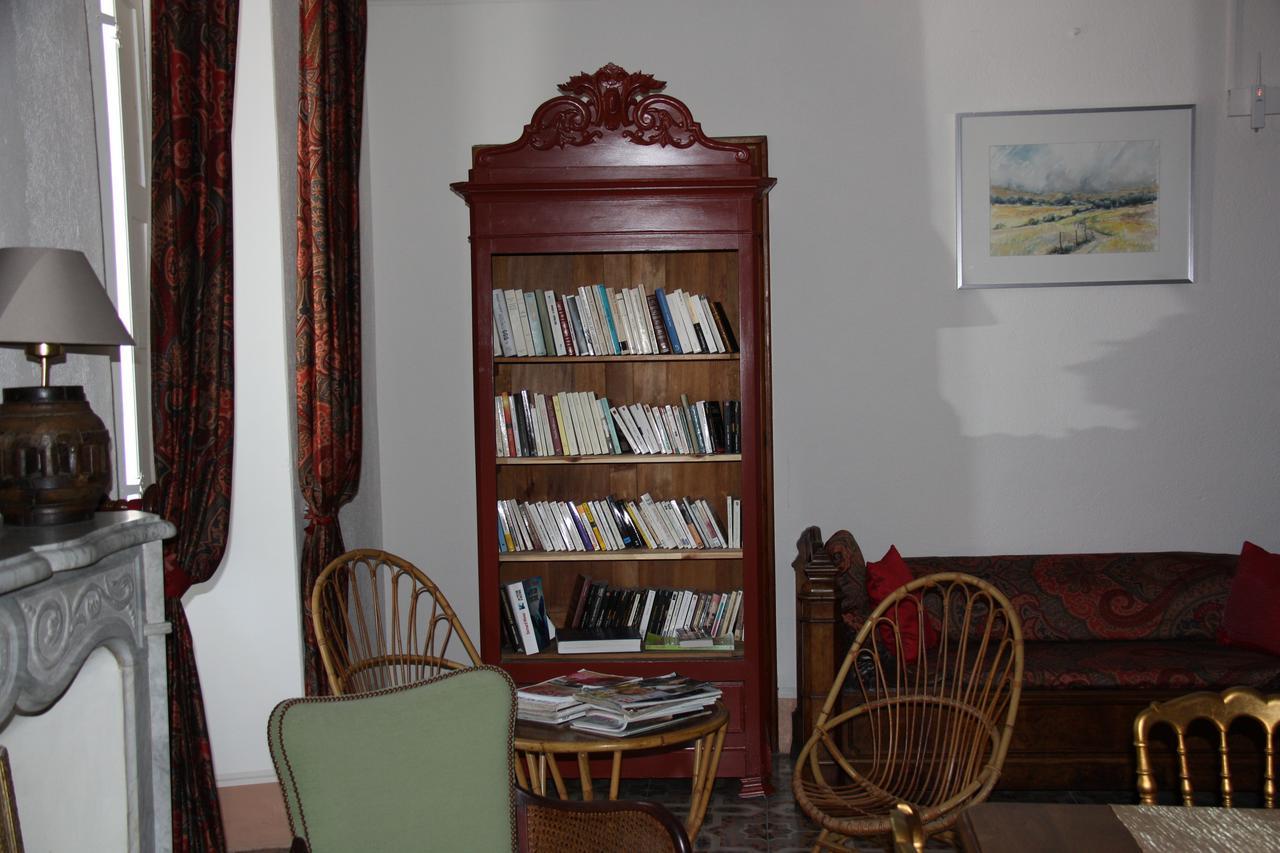 Hotel Aiglon Олмето Екстериор снимка